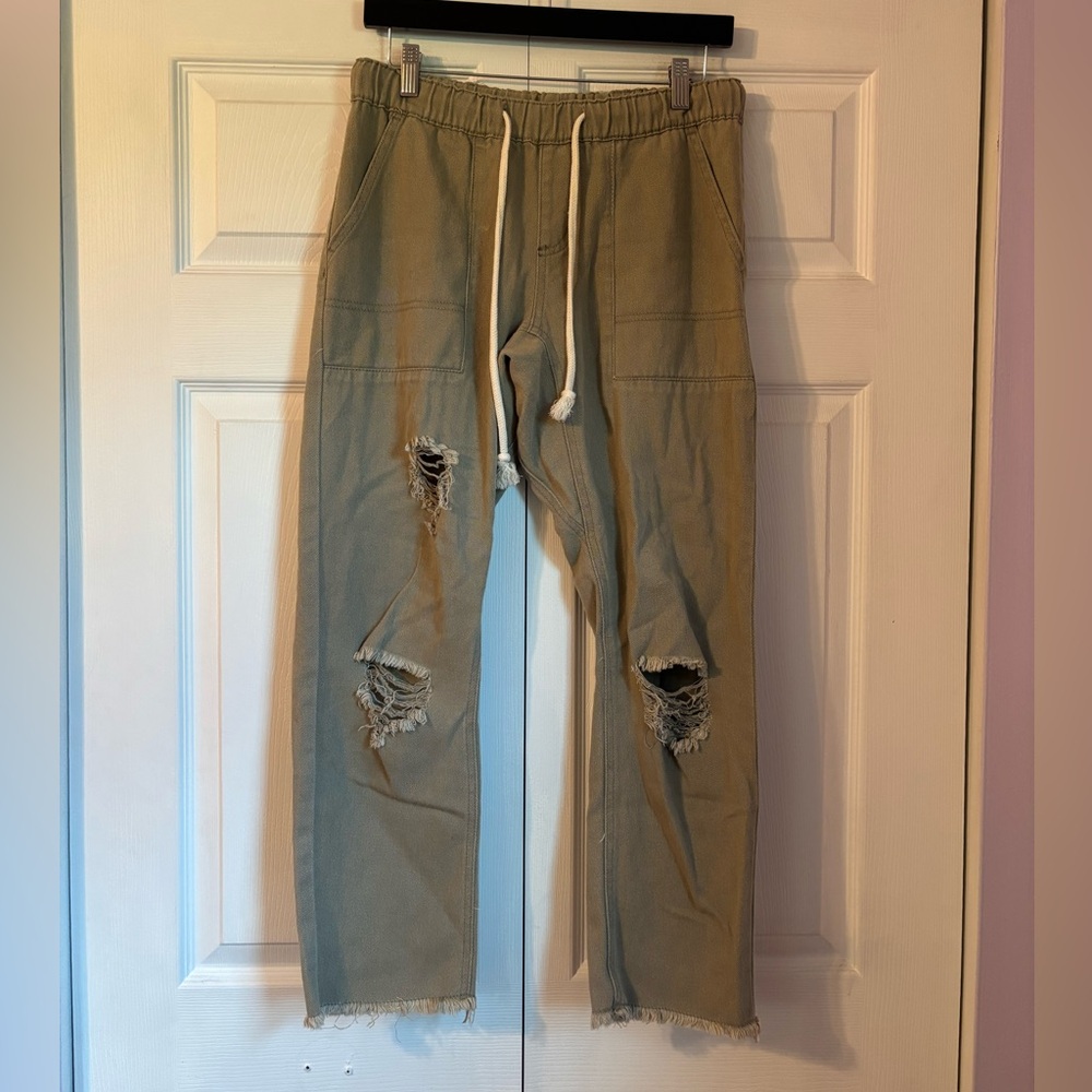 Easel pants